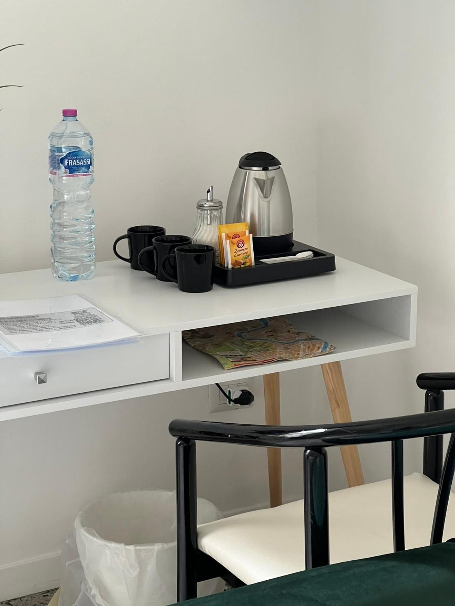 Luxury Room Anelli Center Of Roma Εξωτερικό φωτογραφία