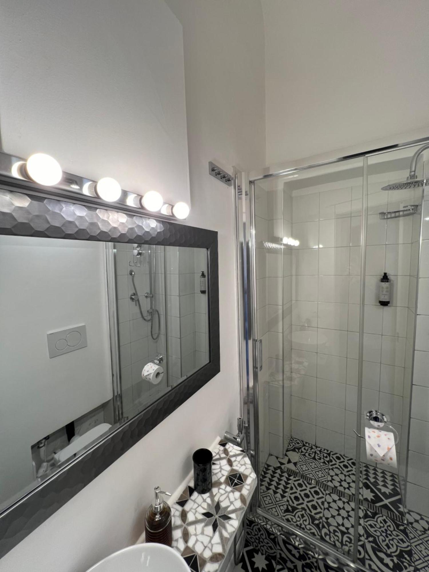 Luxury Room Anelli Center Of Roma Εξωτερικό φωτογραφία